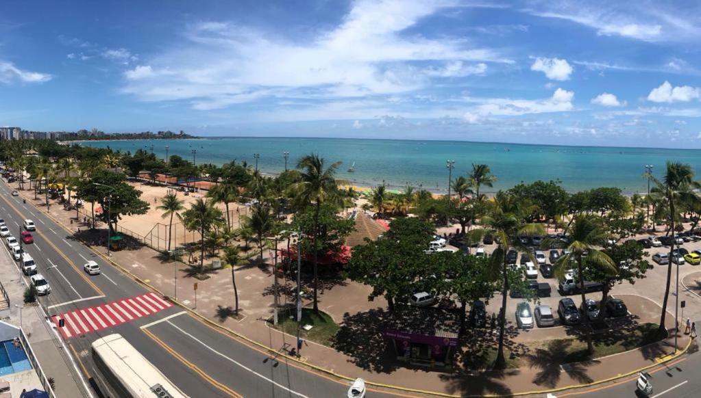 Happy Hotel Pajuçara Maceió Exteriör bild